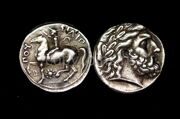 Римская монета серебро конь и всадник смотрят влево портрет смотрят в право