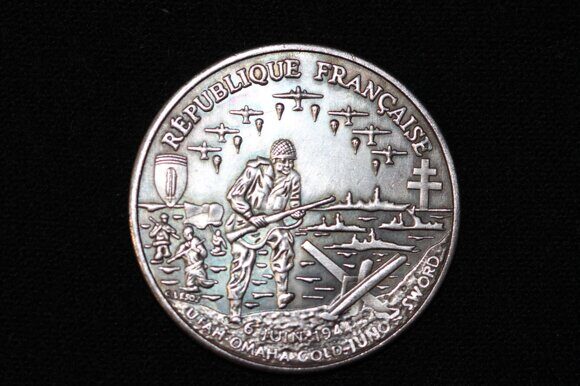 9975 1 франк, ФРАНЦИЯ, 1993. Начало Нормандской операции 1 (2)